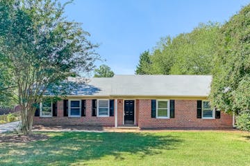 5505 Crabapple Ct Greensboro, NC 27405